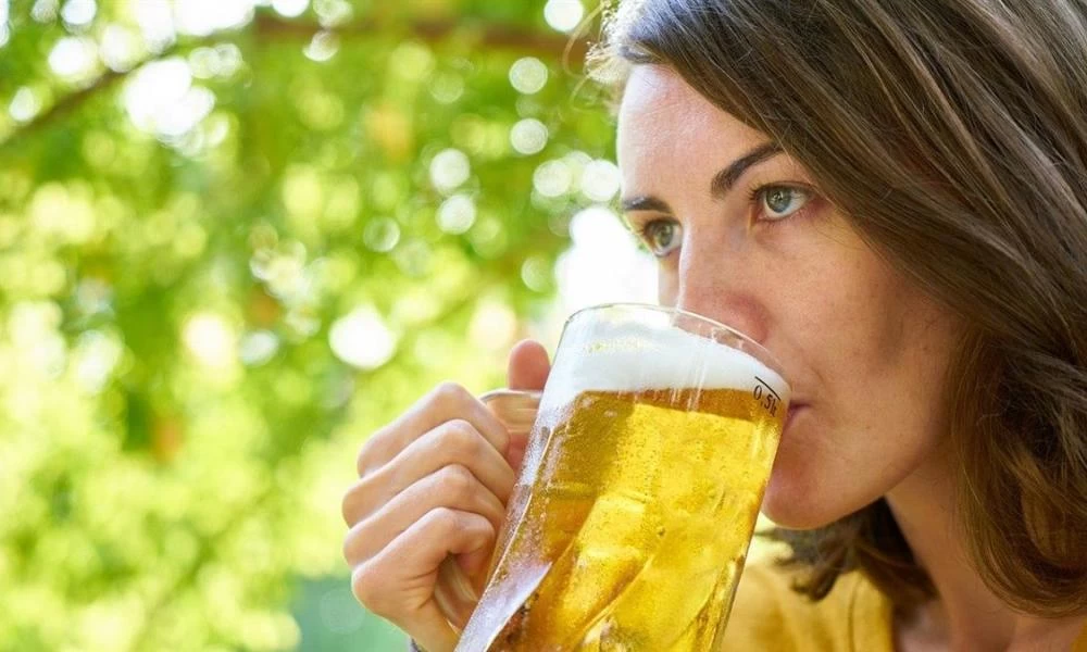Γυναικά τα ''έτσουξε'' 9 ώρες πριν την δουλειά της και απολύθηκε!